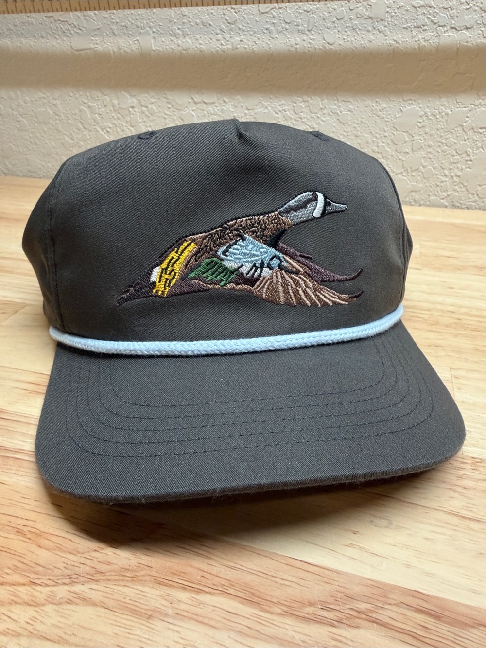 Duck Camp Like New Five-Panel Hat with Embroidered Duck